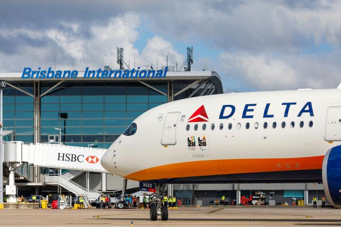 A Delta Air Lines flight landing in Brisbane, December 2024