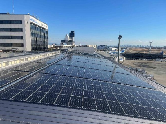 Rooftop solar panels at KIX